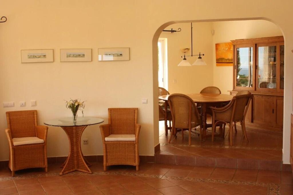 Villa With Beautiful See Views & Spacious Garden Ferragudo  Exterior foto