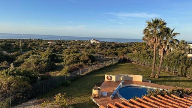 Villa With Beautiful See Views & Spacious Garden Ferragudo  Exterior foto