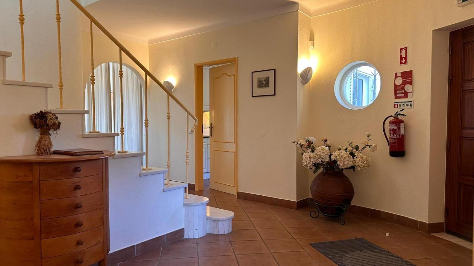 Villa With Beautiful See Views & Spacious Garden Ferragudo  Exterior foto